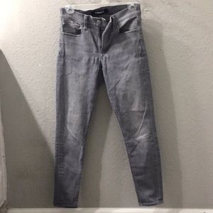 Stretchy skinny jeans